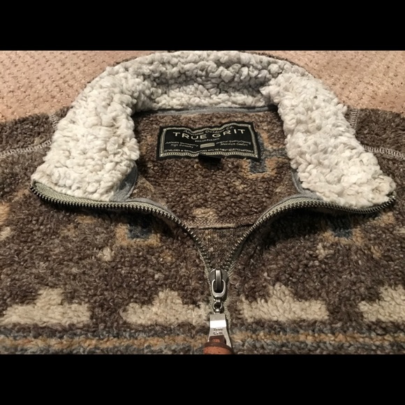 True Grit Jackets & Blazers - True Grit Sherpa Fleece Patterned Pullover, XS